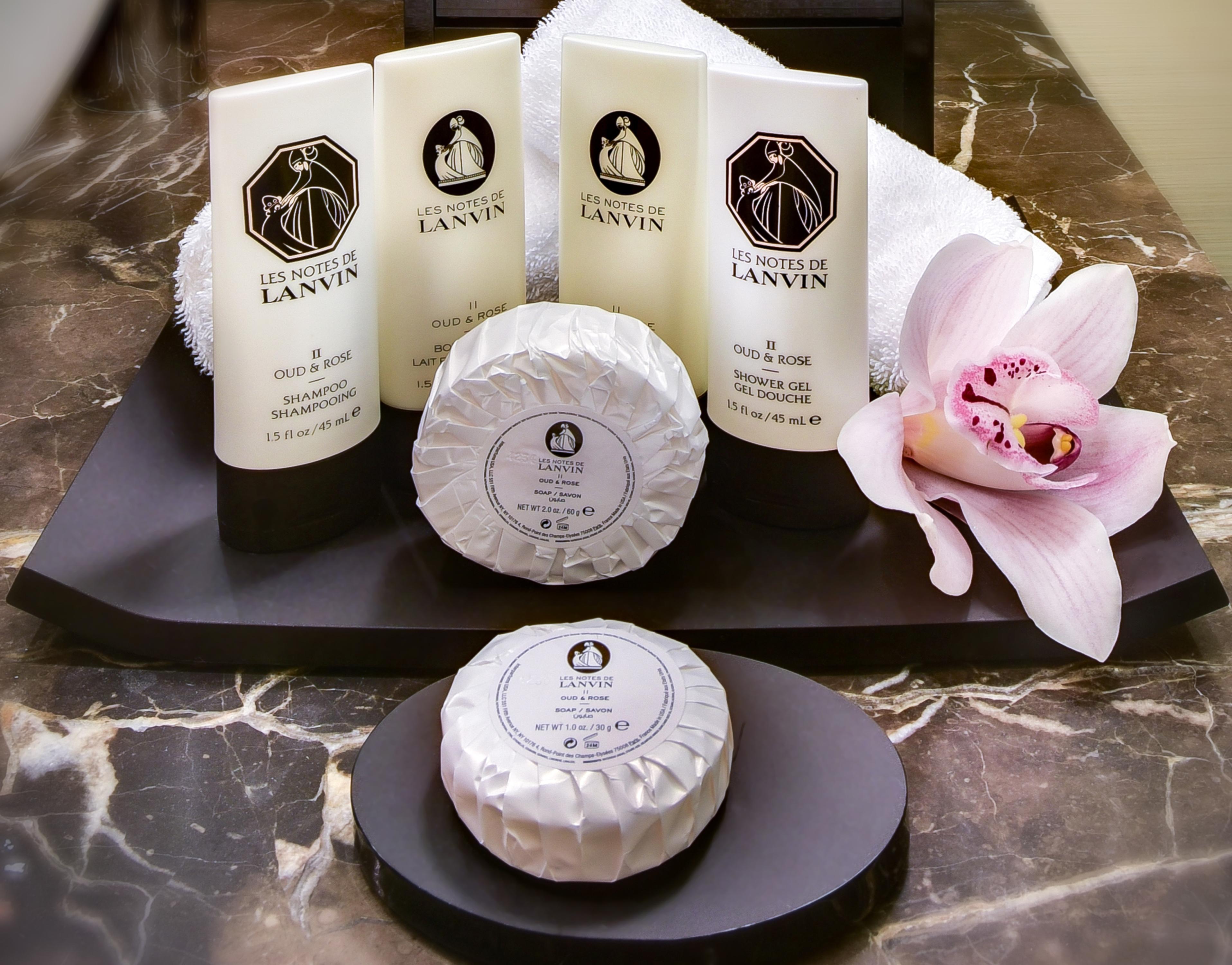 Отель Sofitel Al Khobar The Corniche Экстерьер фото Lanvin amenities