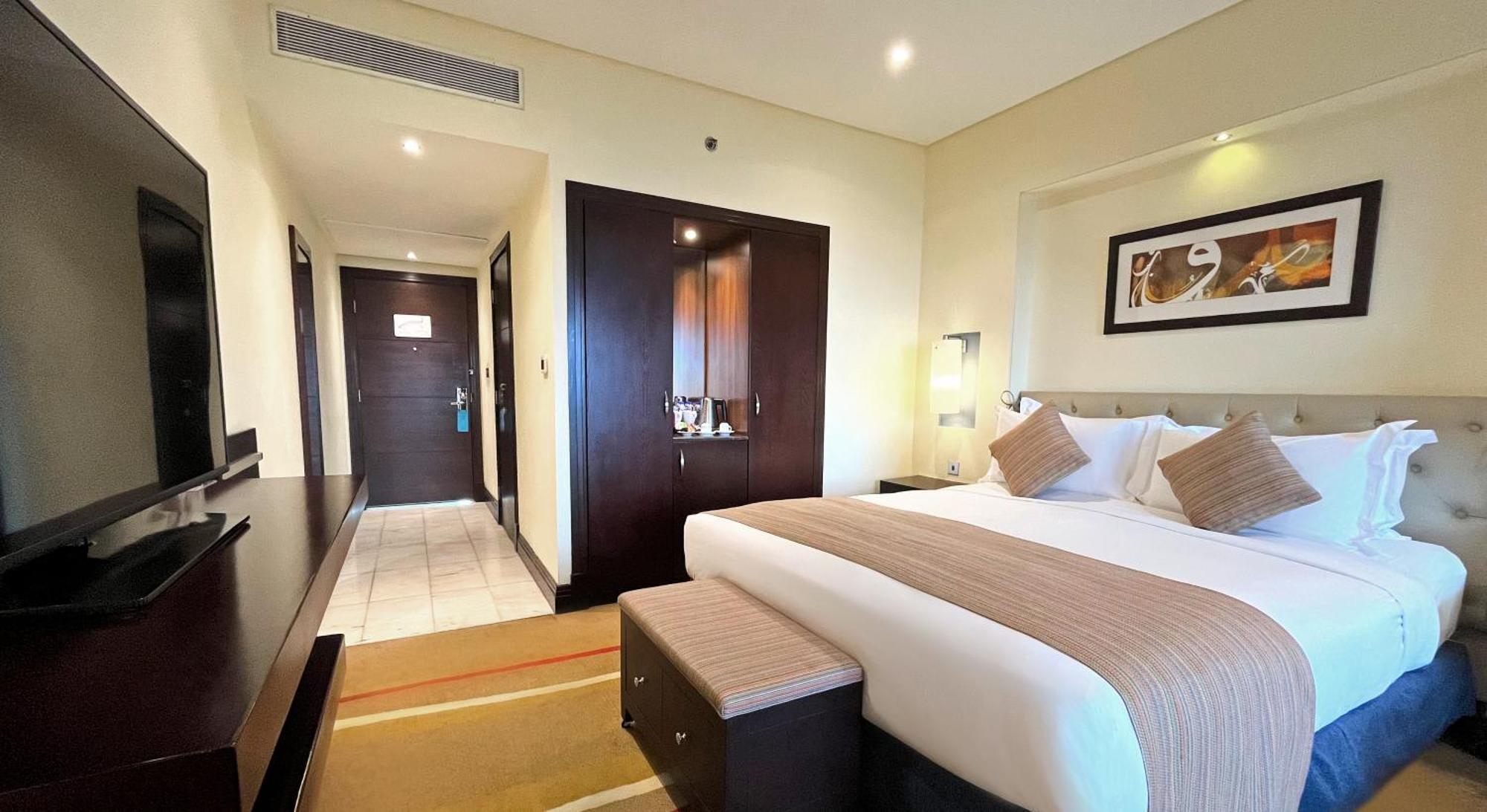 Отель Sofitel Al Khobar The Corniche Экстерьер фото Deluxe Room